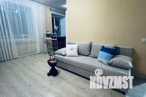 2-к квартира, посуточно, 40м2, 5/5 этаж