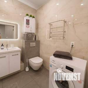 1-к квартира, посуточно, 35м2, 17/25 этаж