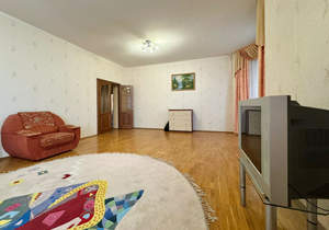 4-к квартира, на длительный срок, 140м2, 4/5 этаж