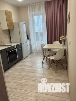 1-к квартира, посуточно, 38м2, 3/10 этаж