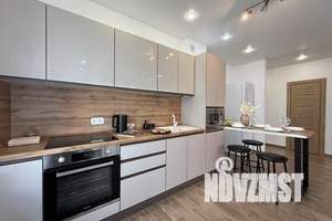 2-к квартира, посуточно, 72м2, 6/25 этаж