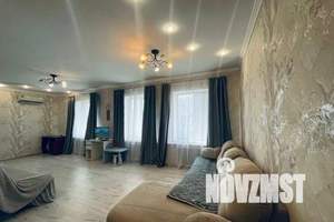 2-к квартира, посуточно, 61м2, 4/4 этаж