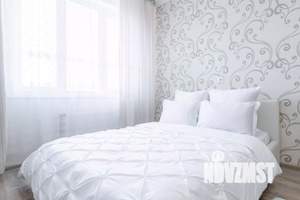 1-к квартира, посуточно, 47м2, 1/1 этаж