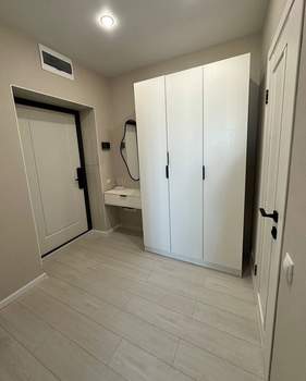 Студия квартира, на длительный срок, 32м2, 8/9 этаж