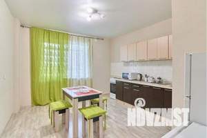1-к квартира, посуточно, 40м2, 15/22 этаж