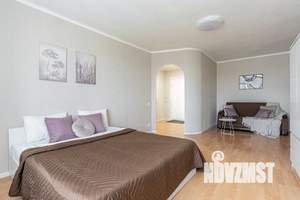 1-к квартира, посуточно, 44м2, 1/1 этаж