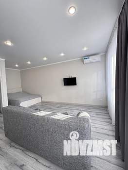 Студия квартира, посуточно, 32м2, 17/25 этаж