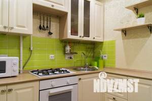 2-к квартира, посуточно, 10м2, 1/5 этаж