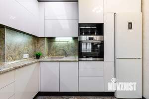 Студия квартира, на длительный срок, 40м2, 5/18 этаж