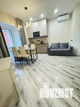 Студия квартира, посуточно, 29м2, 4/4 этаж