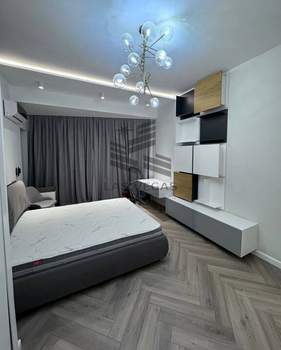 3-к квартира, на длительный срок, 128м2, 2/6 этаж