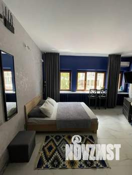 Студия квартира, посуточно, 25м2, 1/4 этаж