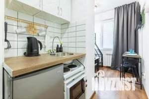 1-к квартира, посуточно, 12м2, 1/5 этаж