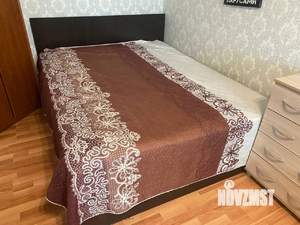 1-к квартира, посуточно, 35м2, 3/3 этаж