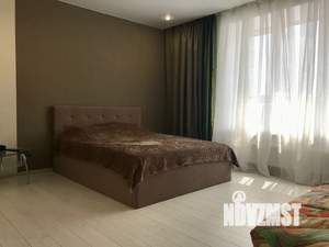 1-к квартира, посуточно, 42м2, 4/5 этаж