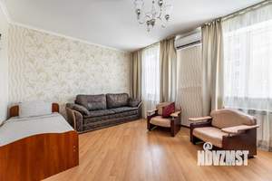 1-к квартира, посуточно, 32м2, 1/1 этаж