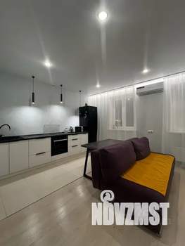 1-к квартира, посуточно, 42м2, 3/17 этаж