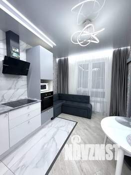 2-к квартира, посуточно, 40м2, 17/19 этаж