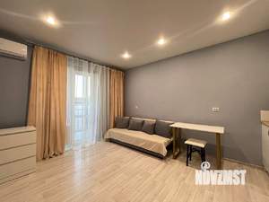 Студия квартира, посуточно, 24м2, 5/19 этаж