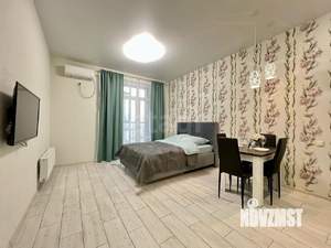 Студия квартира, на длительный срок, 32м2, 12/22 этаж