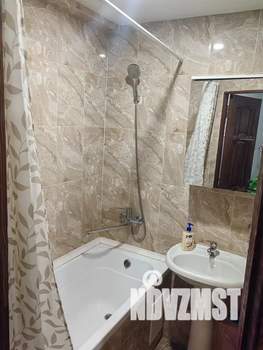 2-к квартира, посуточно, 42м2, 3/5 этаж