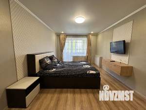 1-к квартира, посуточно, 32м2, 3/5 этаж
