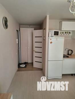 Студия квартира, посуточно, 20м2, 1/5 этаж