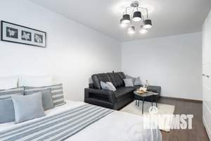 1-к квартира, посуточно, 42м2, 4/9 этаж