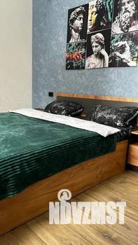 1-к квартира, посуточно, 38м2, 1/2 этаж