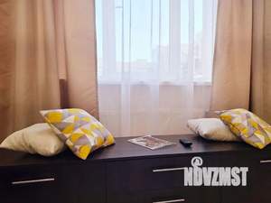 1-к квартира, посуточно, 40м2, 8/20 этаж