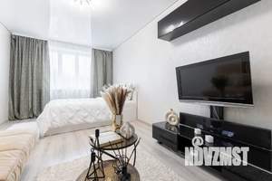 1-к квартира, посуточно, 40м2, 2/18 этаж