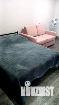 Студия квартира, посуточно, 30м2, 13/25 этаж