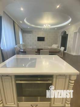 4-к квартира, посуточно, 120м2, 1/1 этаж