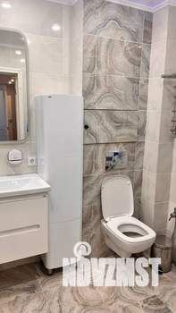 1-к квартира, посуточно, 40м2, 15/18 этаж