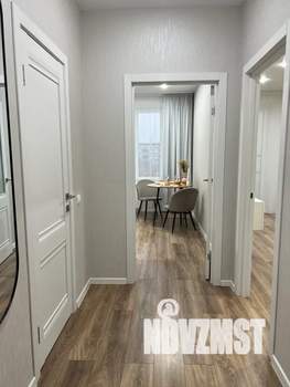 1-к квартира, посуточно, 55м2, 3/4 этаж