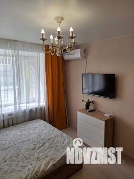 Студия квартира, посуточно, 20м2, 1/5 этаж