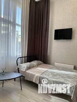 Студия квартира, посуточно, 40м2, 1/19 этаж