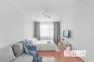 1-к квартира, посуточно, 36м2, 4/9 этаж