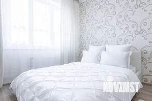 1-к квартира, посуточно, 45м2, 13/19 этаж