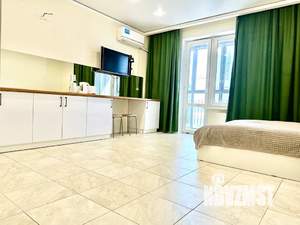 Студия квартира, посуточно, 30м2, 11/20 этаж