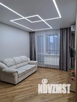 1-к квартира, посуточно, 40м2, 8/20 этаж