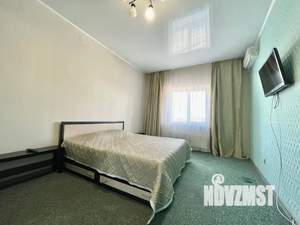 1-к квартира, посуточно, 48м2, 10/10 этаж