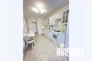 1-к квартира, посуточно, 40м2, 2/14 этаж