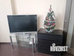 1-к квартира, посуточно, 54м2, 4/10 этаж