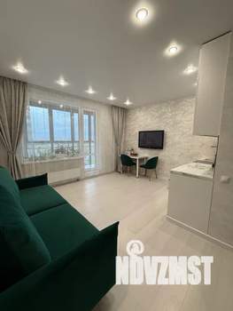 Студия квартира, посуточно, 30м2, 7/23 этаж