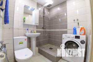 1-к квартира, посуточно, 35м2, 7/10 этаж