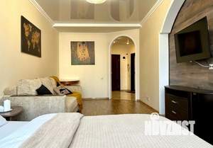 1-к квартира, посуточно, 56м2, 1/1 этаж