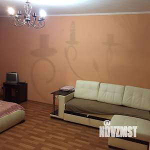 1-к квартира, посуточно, 45м2, 4/16 этаж