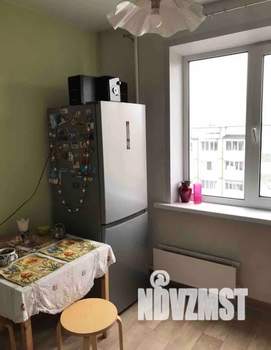 1-к квартира, посуточно, 37м2, 10/10 этаж