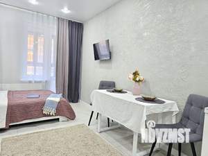 Студия квартира, посуточно, 30м2, 3/25 этаж
